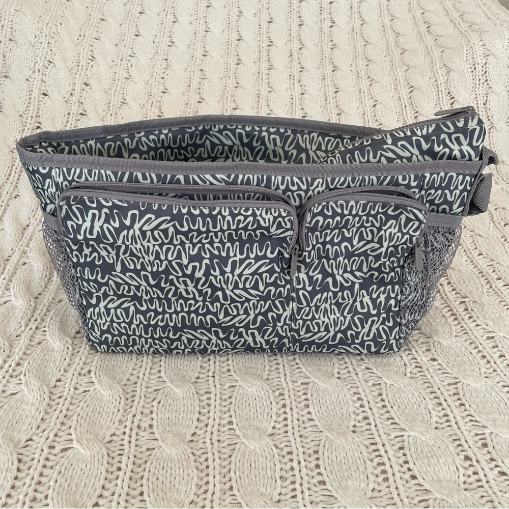 Thirty One Cargo Clip-On Thermal in Swirls & Whirls pattern